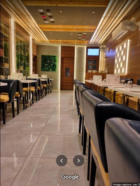 Hotel Viram Pārdi Dış mekan fotoğraf